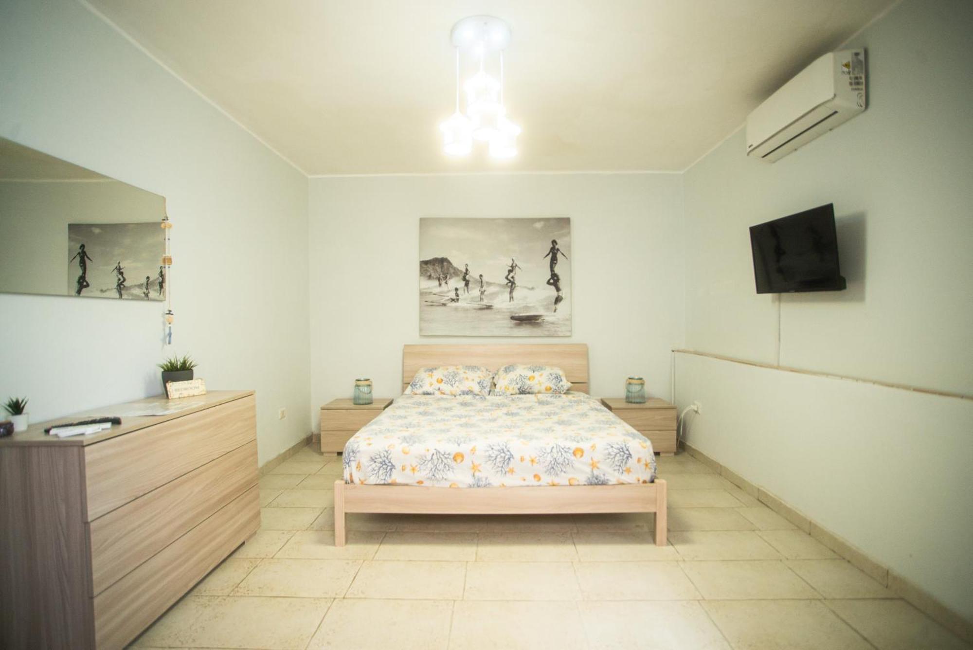 Lisaapartmenthouseסלרנו מראה חיצוני תמונה