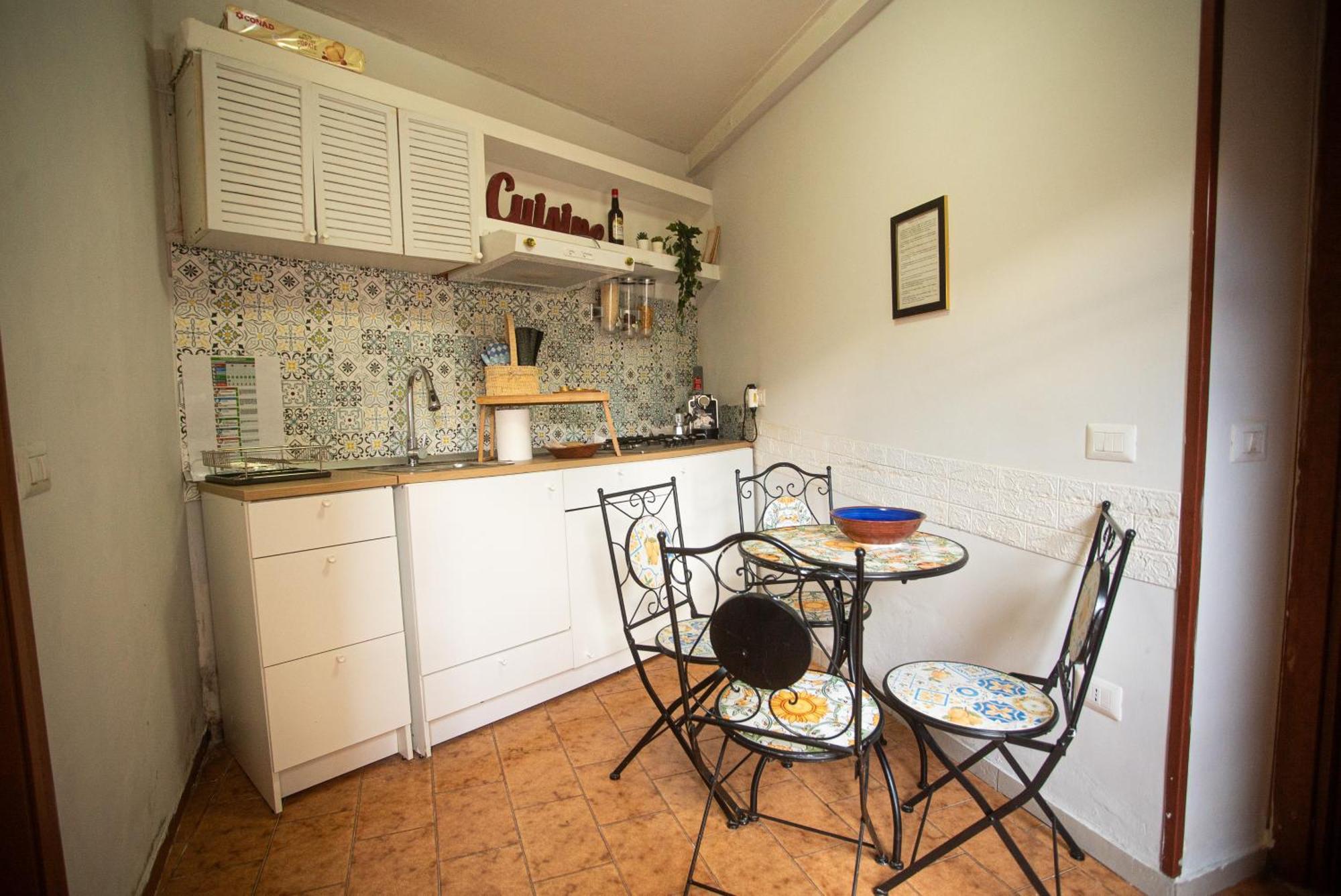 Lisaapartmenthouseסלרנו מראה חיצוני תמונה